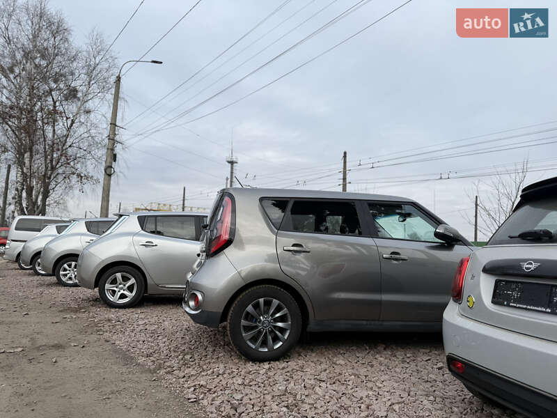 Позашляховик / Кросовер Kia Soul 2017 в Житомирі фото 43 Позашляховик / Кросовер Kia Soul 2017 в Житомирі