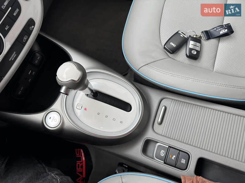 Внедорожник / Кроссовер Kia Soul 2017 в Тернополе фото 18 Внедорожник / Кроссовер Kia Soul 2017 в Тернополе