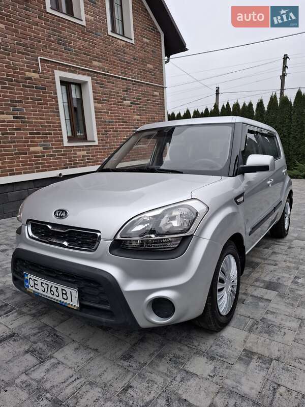 Внедорожник / Кроссовер Kia Soul 2011 в Черновцах