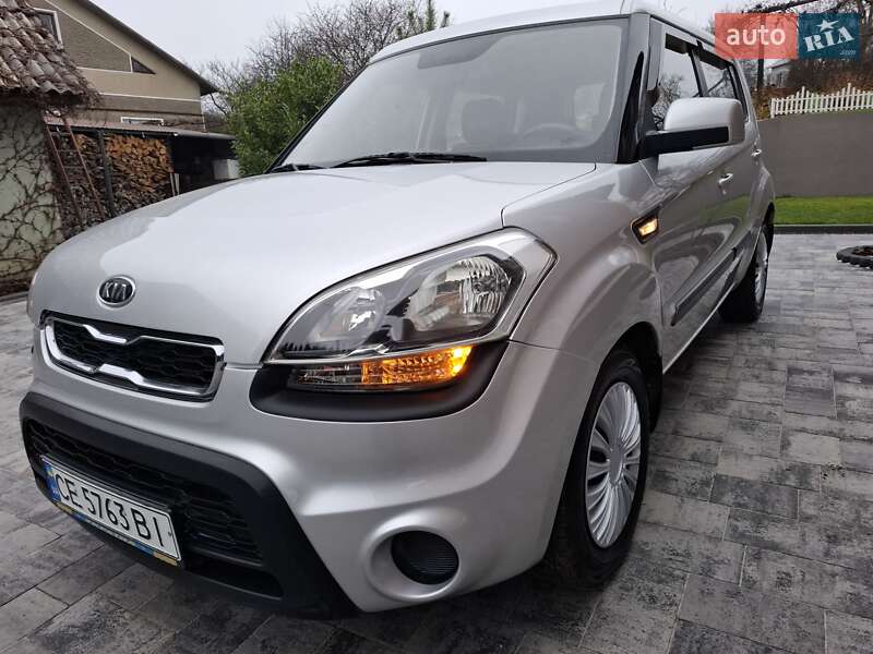 Внедорожник / Кроссовер Kia Soul 2011 в Черновцах