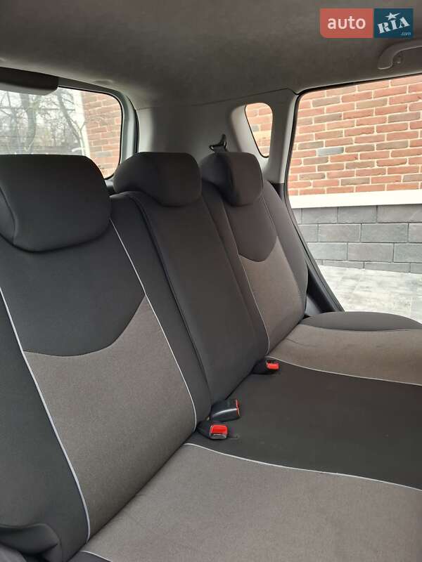 Внедорожник / Кроссовер Kia Soul 2011 в Черновцах