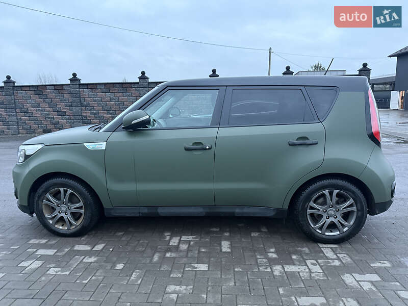 Внедорожник / Кроссовер Kia Soul 2015 в Ровно