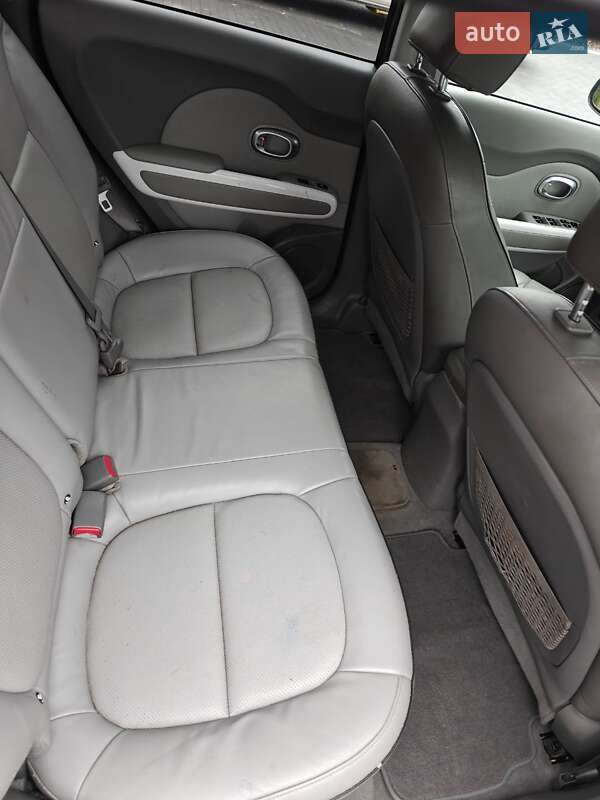 Внедорожник / Кроссовер Kia Soul 2015 в Белогородке фото 10 Внедорожник / Кроссовер Kia Soul 2015 в Белогородке