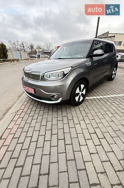 Внедорожник / Кроссовер Kia Soul 2016 в Луцке