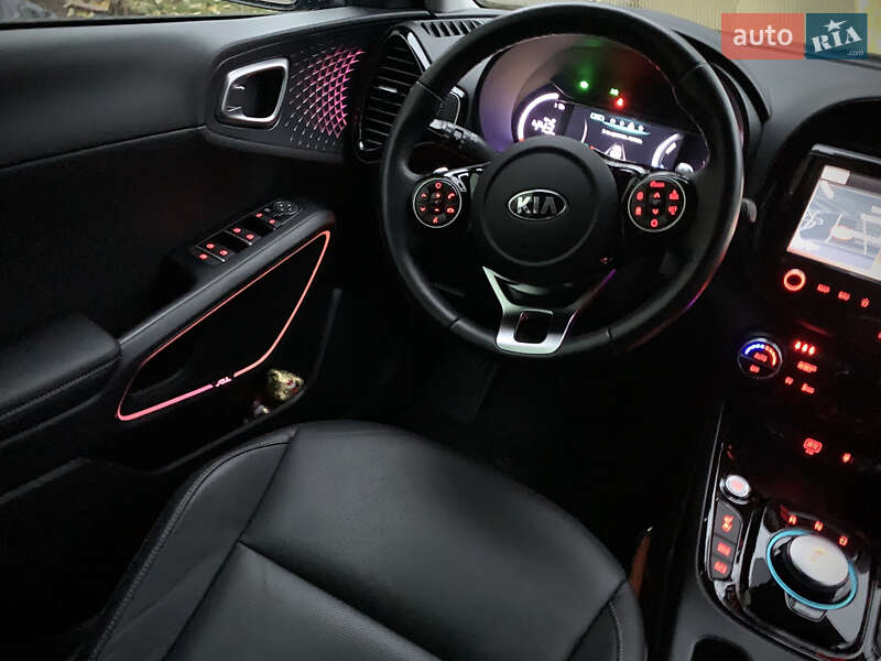 Внедорожник / Кроссовер Kia Soul 2020 в Ровно фото 55 Внедорожник / Кроссовер Kia Soul 2020 в Ровно