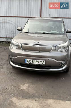 Позашляховик / Кросовер Kia Soul 2015 в Луцьку