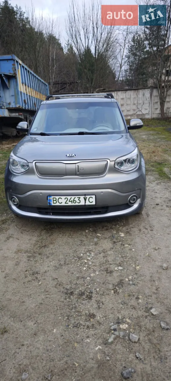 2010 Kia Carnival - мініатюра 16