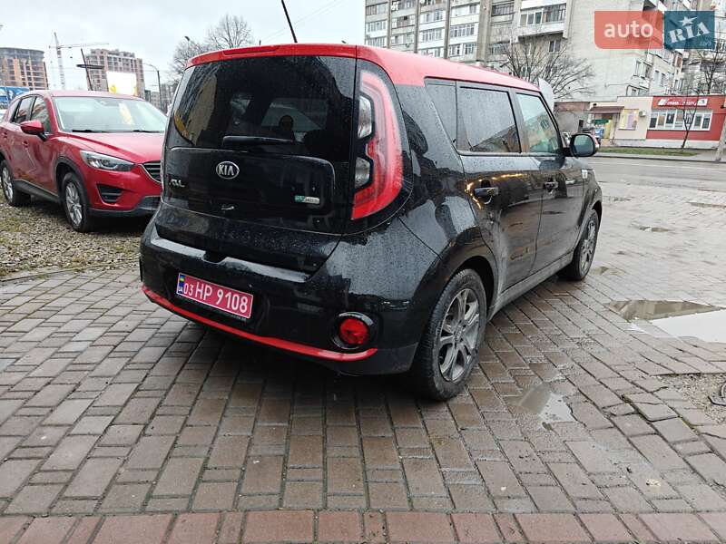Позашляховик / Кросовер Kia Soul 2015 в Івано-Франківську фото 3 Позашляховик / Кросовер Kia Soul 2015 в Івано-Франківську