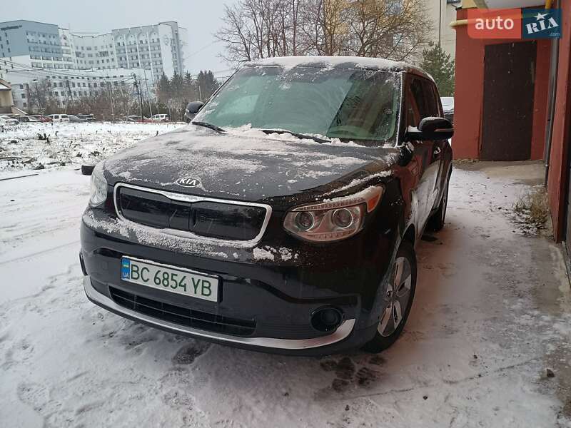 Внедорожник / Кроссовер Kia Soul 2017 в Львове фото 8 Внедорожник / Кроссовер Kia Soul 2017 в Львове
