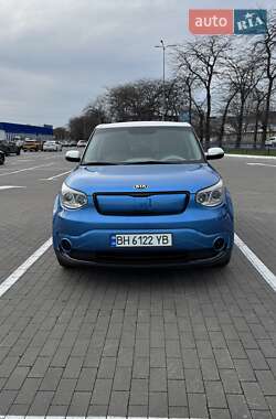 Позашляховик / Кросовер Kia Soul 2016 в Одесі