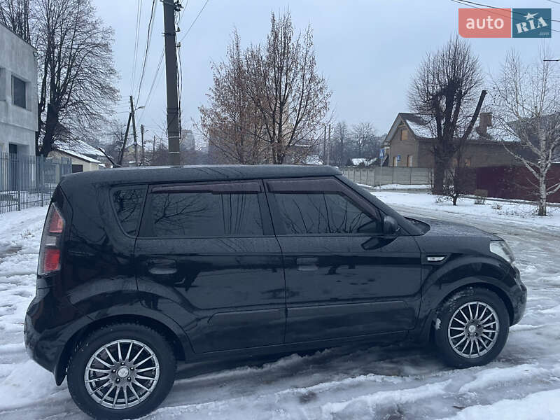 Позашляховик / Кросовер Kia Soul 2010 в Харкові фото 48 Позашляховик / Кросовер Kia Soul 2010 в Харкові