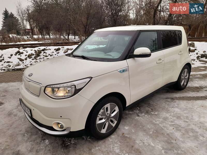 Позашляховик / Кросовер Kia Soul 2017 в Тлумачі фото 2 Позашляховик / Кросовер Kia Soul 2017 в Тлумачі