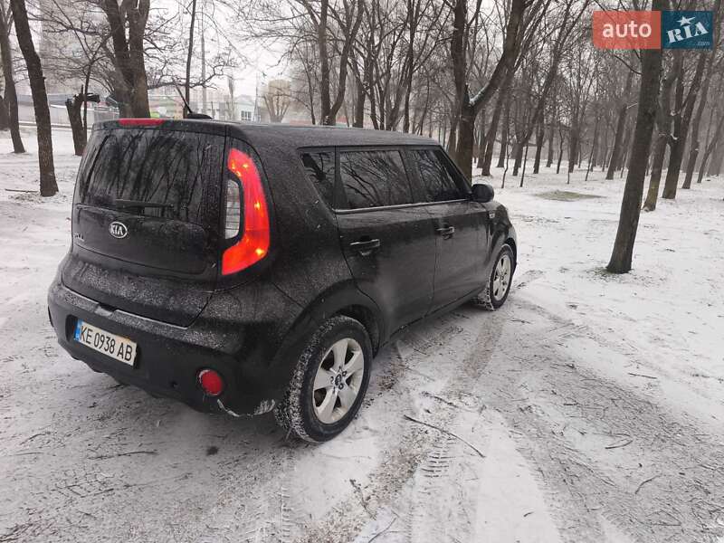 Позашляховик / Кросовер Kia Soul 2017 в Дніпрі