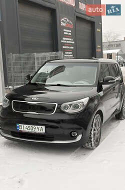 Внедорожник / Кроссовер Kia Soul 2017 в Полтаве