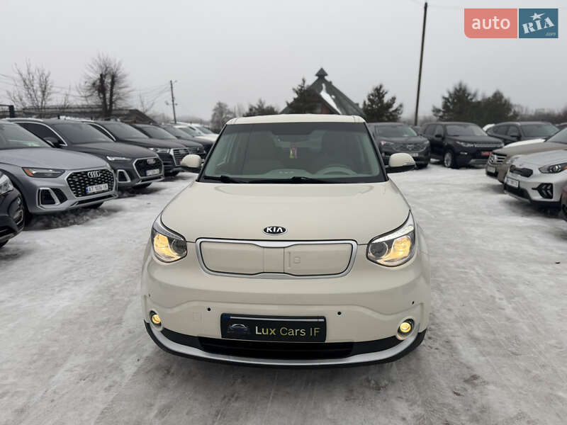 Внедорожник / Кроссовер Kia Soul 2017 в Ивано-Франковске фото 7 Внедорожник / Кроссовер Kia Soul 2017 в Ивано-Франковске