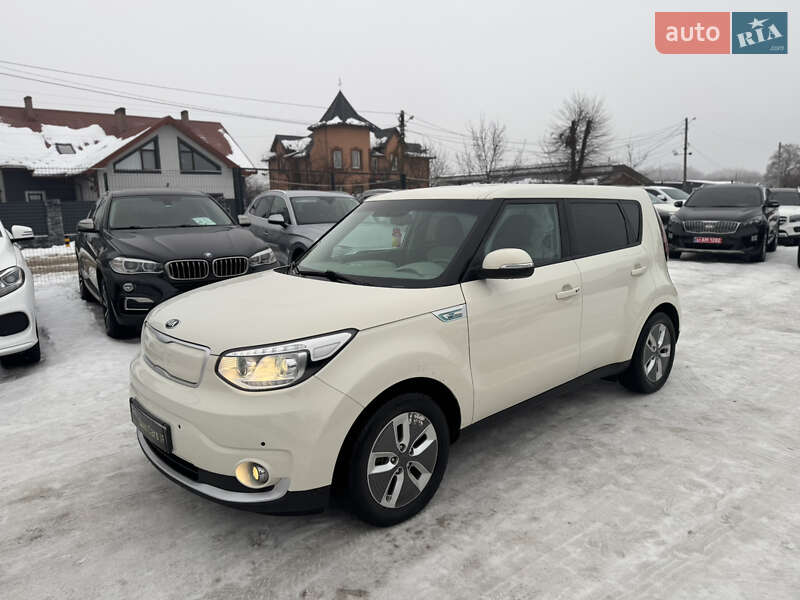 Внедорожник / Кроссовер Kia Soul 2017 в Ивано-Франковске фото 9 Внедорожник / Кроссовер Kia Soul 2017 в Ивано-Франковске