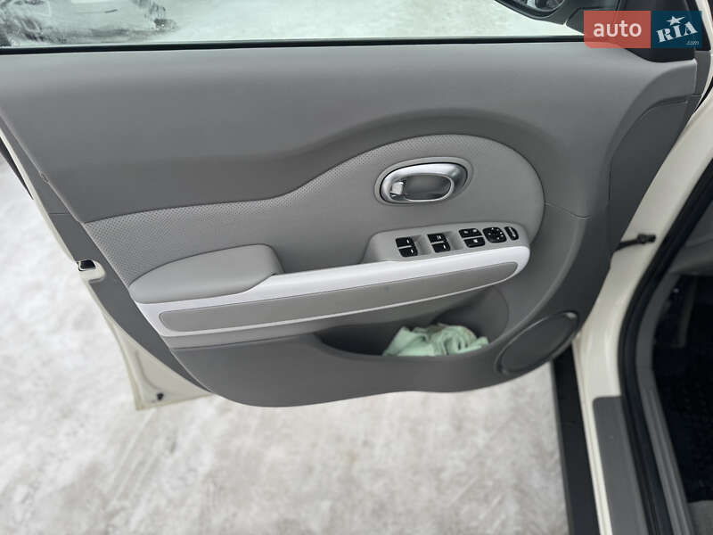 Внедорожник / Кроссовер Kia Soul 2017 в Ивано-Франковске фото 17 Внедорожник / Кроссовер Kia Soul 2017 в Ивано-Франковске
