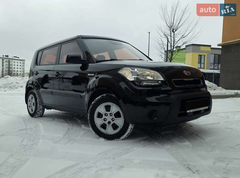 Внедорожник / Кроссовер Kia Soul 2011 в Ивано-Франковске