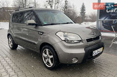 Позашляховик / Кросовер Kia Soul 2009 в Стрию