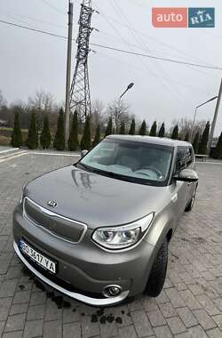 Позашляховик / Кросовер Kia Soul 2015 в Почаєві