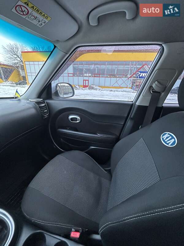 Внедорожник / Кроссовер Kia Soul 2014 в Житомире