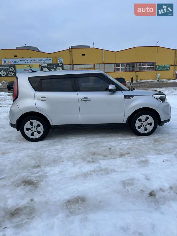 Внедорожник / Кроссовер Kia Soul 2014 в Житомире