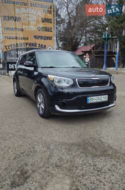 Позашляховик / Кросовер Kia Soul 2017 в Одесі