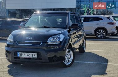 Позашляховик / Кросовер Kia Soul 2011 в Одесі
