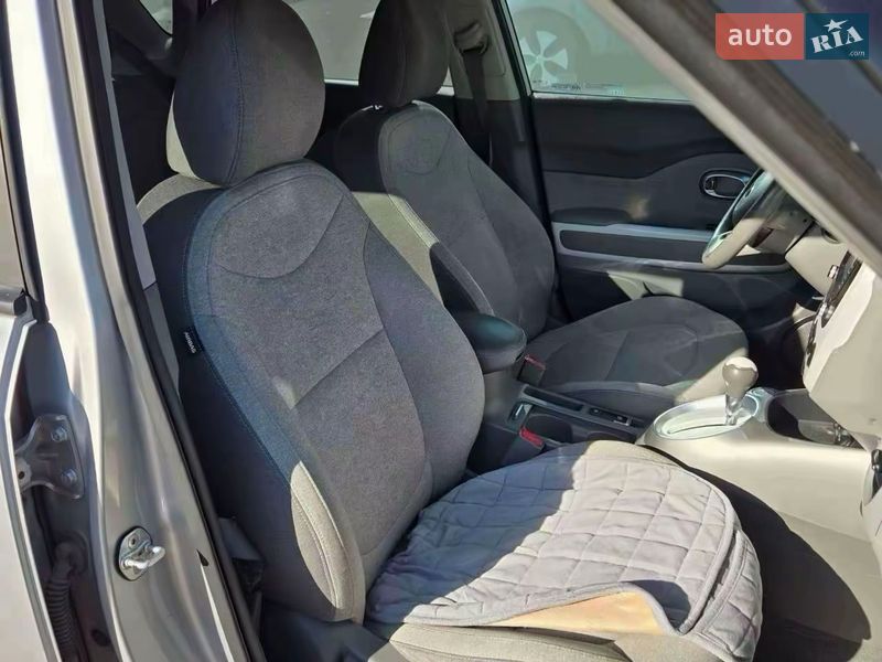 Внедорожник / Кроссовер Kia Soul 2017 в Киеве