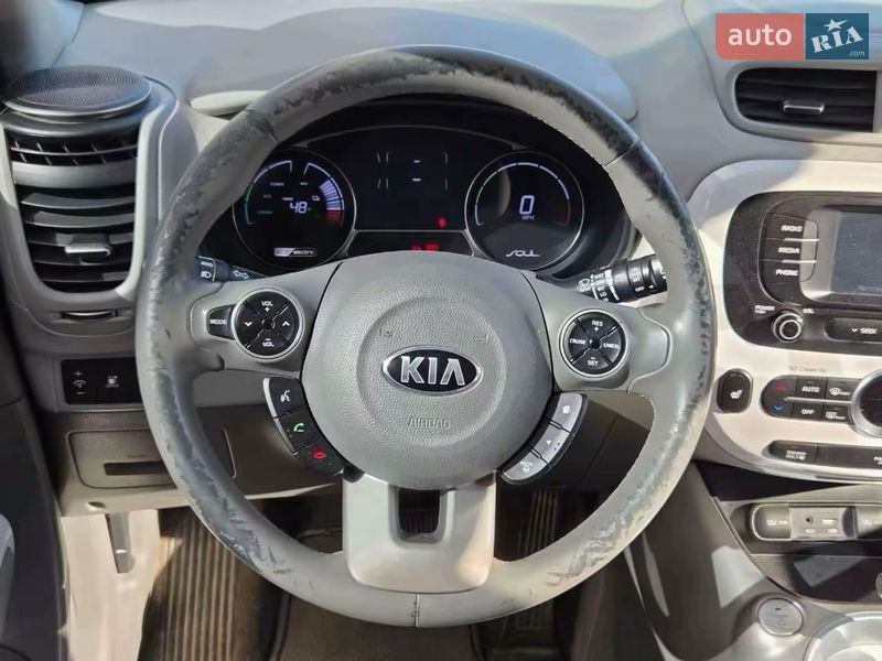 Внедорожник / Кроссовер Kia Soul 2017 в Киеве