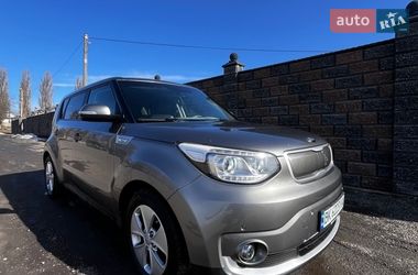 Внедорожник / Кроссовер Kia Soul 2015 в Ровно