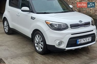 Внедорожник / Кроссовер Kia Soul 2016 в Каменском