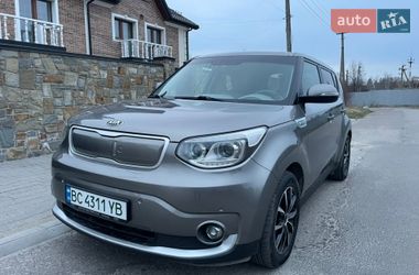 Позашляховик / Кросовер Kia Soul 2015 в Львові