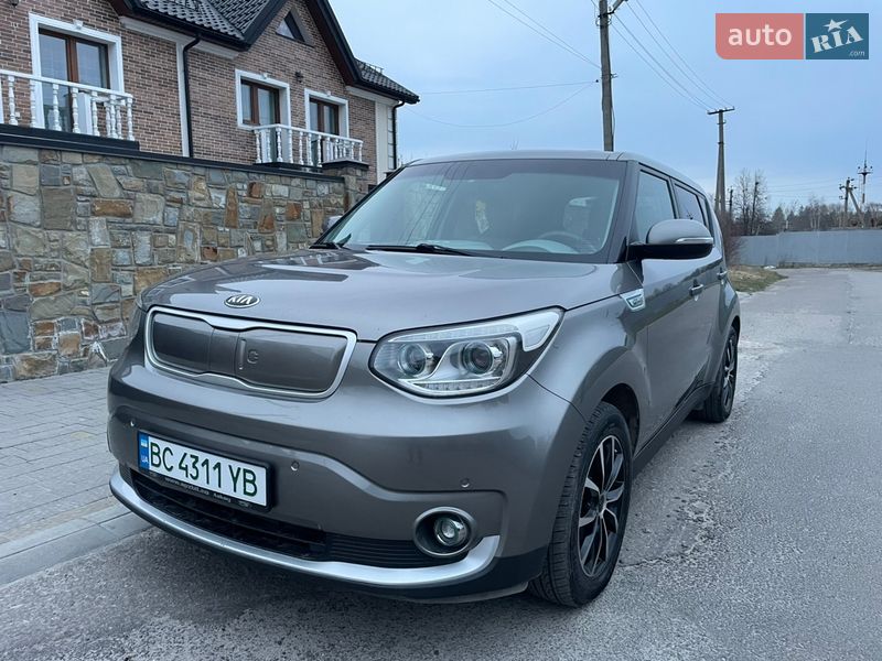 Внедорожник / Кроссовер Kia Soul 2015 в Львове