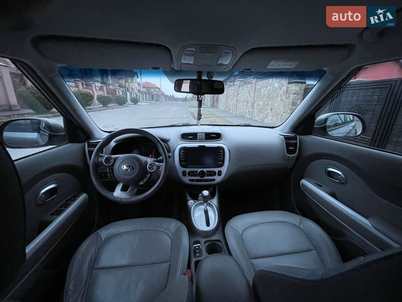 Внедорожник / Кроссовер Kia Soul 2015 в Львове