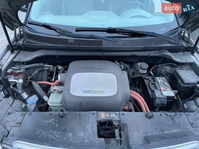 Внедорожник / Кроссовер Kia Soul 2015 в Львове