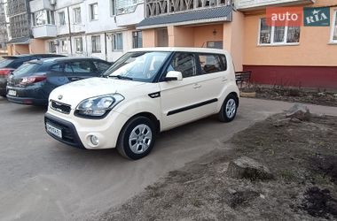 Позашляховик / Кросовер Kia Soul 2012 в Житомирі