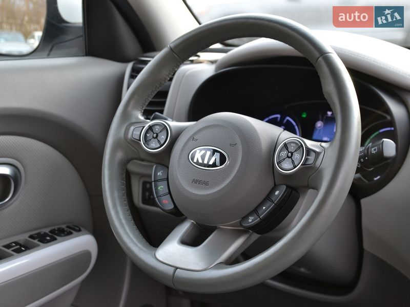 Внедорожник / Кроссовер Kia Soul 2018 в Луцке фото 40 Внедорожник / Кроссовер Kia Soul 2018 в Луцке