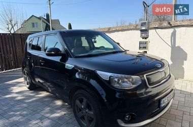 Позашляховик / Кросовер Kia Soul 2017 в Луцьку