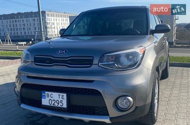Позашляховик / Кросовер Kia Soul 2017 в Львові