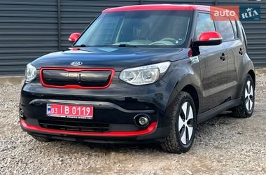 Внедорожник / Кроссовер Kia Soul 2016 в Ровно