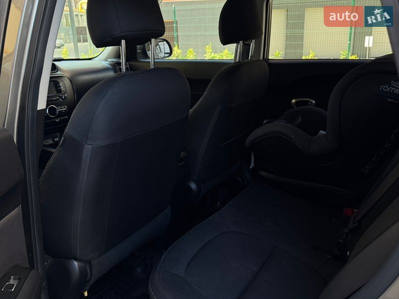 Позашляховик / Кросовер Kia Soul 2017 в Житомирі