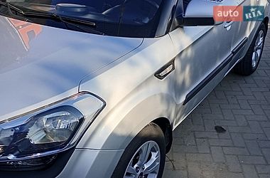 Внедорожник / Кроссовер Kia Soul 2011 в Черновцах