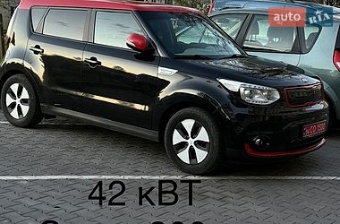 Позашляховик / Кросовер Kia Soul 2015 в Луцьку