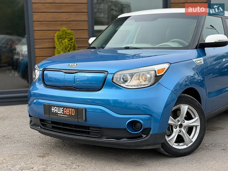 Kia Soul 2018 VIN KNDJP3AE4K7039440 фото оголошення 4 з 81