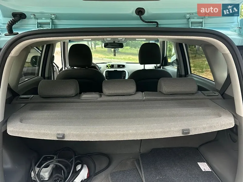 Kia Soul 2014 VIN KNAJX81EFF7001985 фото оголошення 8 з 41