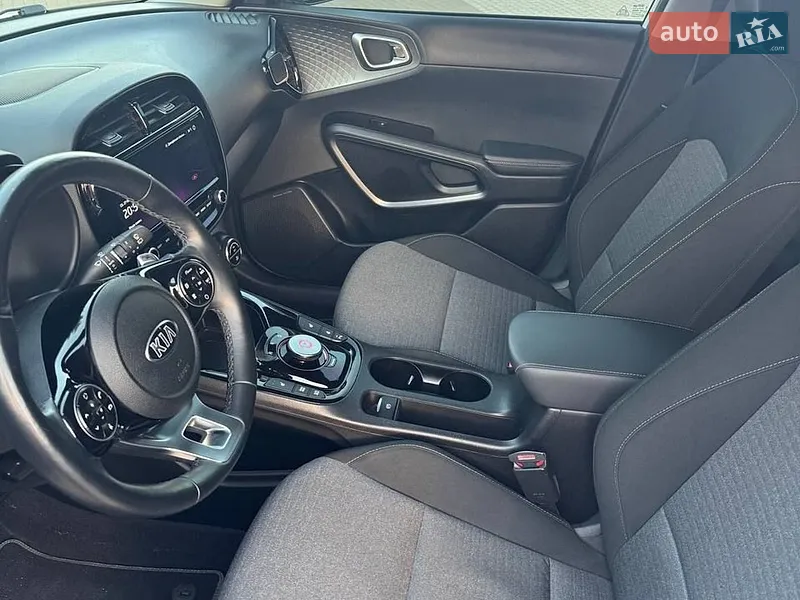 Kia Soul 2021 VIN KNAJ3811FM7022542 фото оголошення 29 з 60