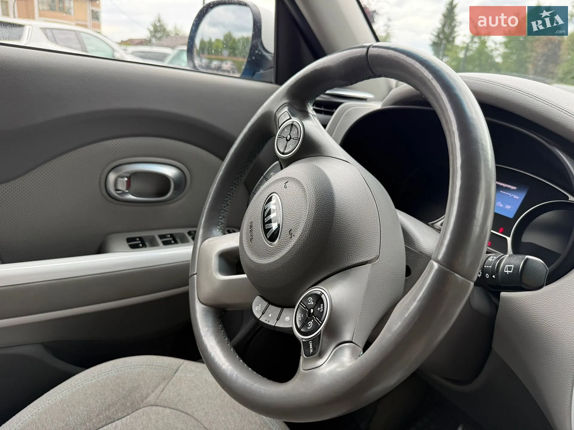 2015 Kia Soul - мініатюра 38