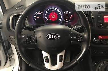 Внедорожник / Кроссовер Kia Sportage 2011 в Киеве