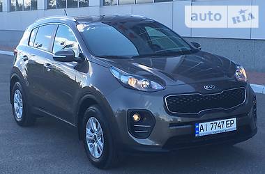 Внедорожник / Кроссовер Kia Sportage 2016 в Белой Церкви